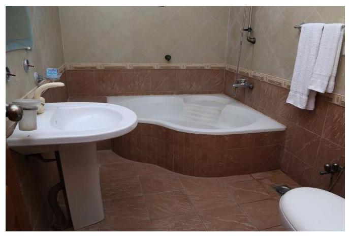 Luxury Inn Karachi Exterior photo